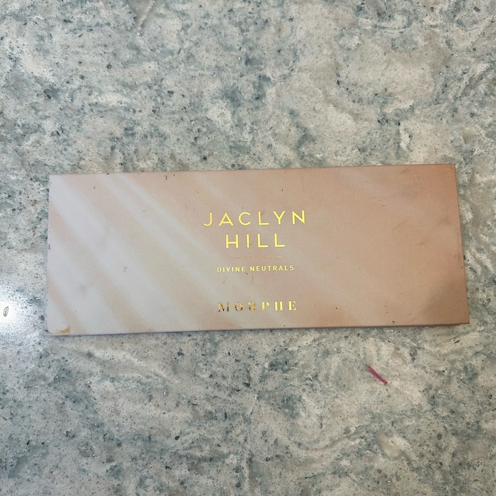 Jaclyn Hill x Morphe Divine Neutrals Pallete